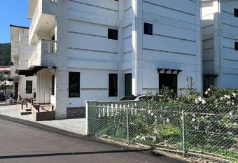           MO Homestay has Balcony rooms