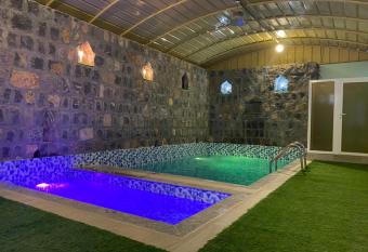 alreaambreather2 has Balcony rooms