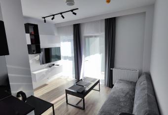 Apartament Jaworska 4 z balkonem has Balcony rooms