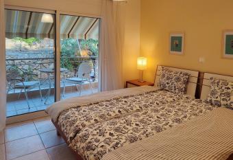 Villa Basile 2 has Balcony rooms