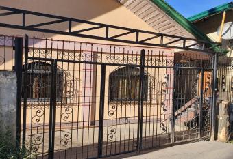 3bedroom with majestic mountain view has Balcony rooms