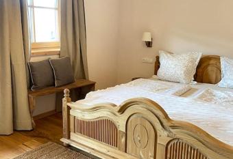 Wohnung in Kirchberg in Tirol has Balcony rooms