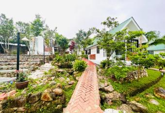 KASIH SAYANG Farmstay             has Balcony rooms