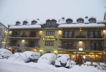 Hotel Llibrada has Balcony rooms