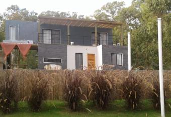 Hermoso d  plex con piscina a metros del oc  ano has Balcony rooms