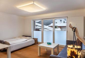 Haus Excelsior Top 30 has Balcony rooms