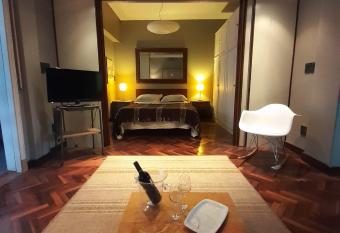 Depto. Cordon Soho has Balcony rooms