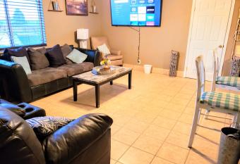 White Sands Oasis has Balcony rooms