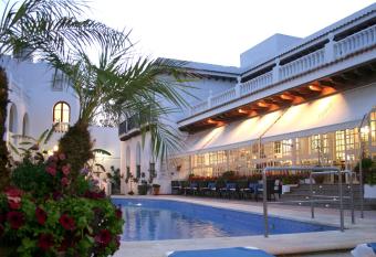 Brasilia allows 18 year olds to book a room