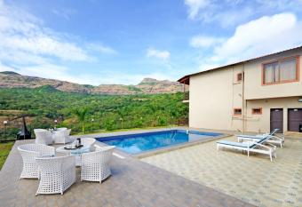 Pawna Mountain View 4BHK has Balcony rooms