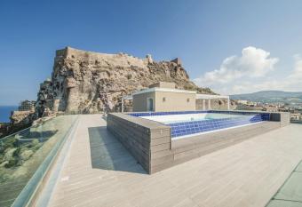 SeaSun Apartment has Balcony rooms