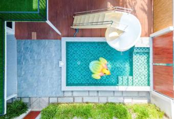 Poollay StayX3 Poolvilla@Pattaya                 has Balcony rooms