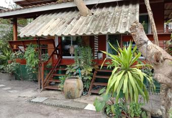 Goodluck village house has Balcony rooms