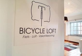 Fietsloft - Bicycle loft allows 18 year olds to book a room