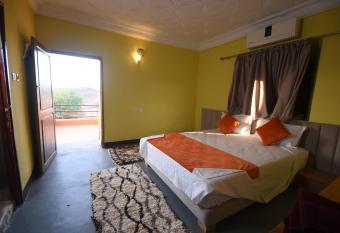 Kasbah de Tifoultoute has Balcony rooms