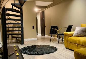 Cosmopolis Forever Friday Luxury has Balcony rooms