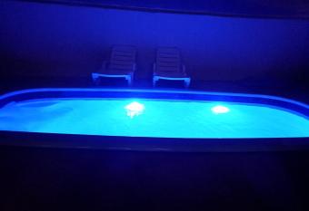 Casa San Leopoldo has Smoking/Balcony rooms