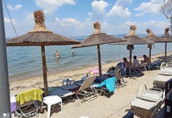 Seashore by blue flag beach has Balcony rooms