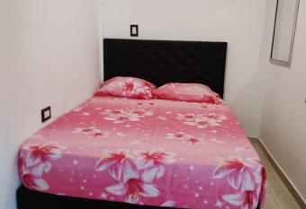 Departamento para 4 personas en ezeiza has Balcony rooms