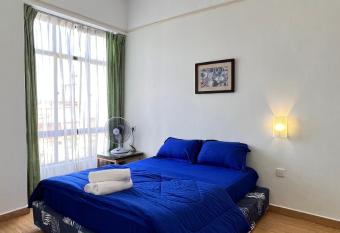 Costa Mahkota Hotel - 1 Bedroom has rooms with a private hot tub