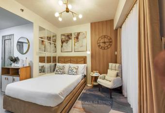 INSPIRIA Fully-Furnished Studio with Balcony - Unit 2 allows 18 year olds to book a room