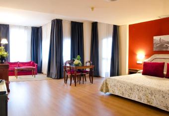 Hotel TRH La Motilla has Balcony rooms