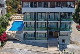 Roseira Airport G  ll  k Otel has Balcony rooms