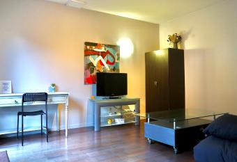 Appart  Grand Air has Balcony rooms