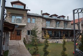 George Boutique Hotel has Balcony rooms