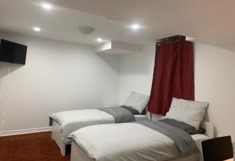 Guest House allows 18 year olds to book a room