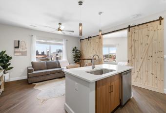 The Iconic Suite w/CitySkyline View The Gulch allows 18 year olds to book a room