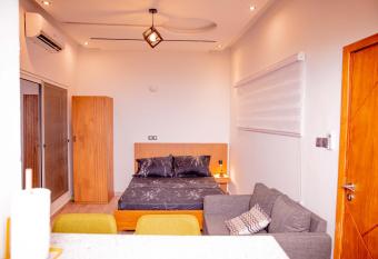 Leslie   s Home allows 18 year olds to book a room