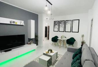 Apartament Modern Ioana has Balcony rooms