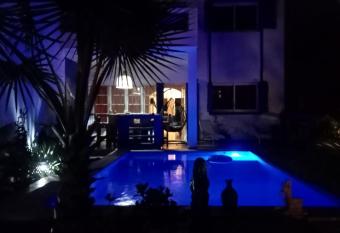 Bonplondan has Balcony rooms