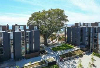 Loft Cerro Alegre Valpara  so has Balcony rooms