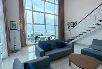 Georgetown Seaview Maritime Luxury Entire Loft                                      allows 18 year olds to book a room