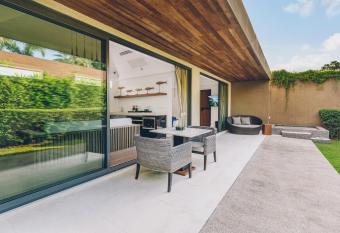 Allure Resort allows 18 year olds to book a room