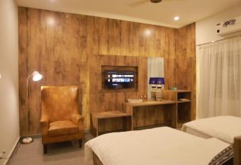 Sunset BnB allows 18 year olds to book a room