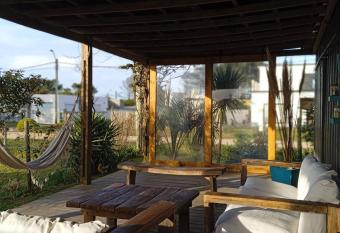 Hogar con alma, hermoso, sencillo y acogedor. allows 18 year olds to book a room