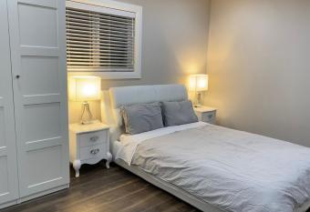              allows 18 year olds to book a room