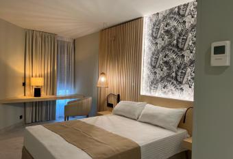 Hotel Noy has Balcony rooms