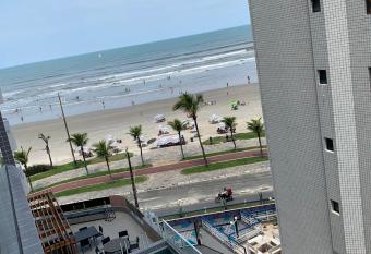 Apto 35 diamond Houser praia grande cai  ara has Balcony rooms