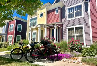 827 Heschel St Unit B has Balcony rooms