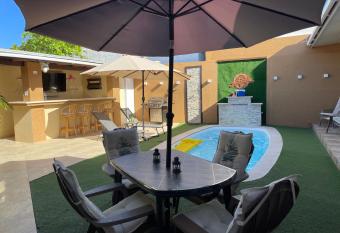 AruPar Apartment allows 18 year olds to book a room