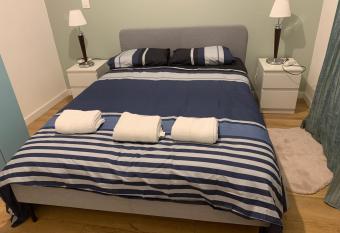 Appartement T2 Paray-Vieille-Poste has Balcony rooms