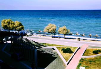 Hellas Dream has Balcony rooms