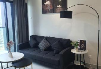 3 bedrooms maxim link MRT cheras kuala lumpur has Balcony rooms