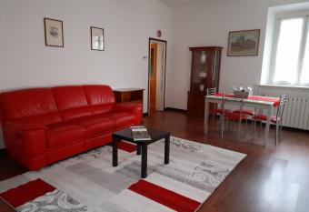 Domus Flavia allows 18 year olds to book a room