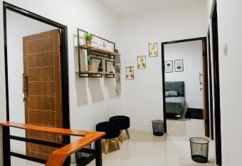 Villa Flower Hills - 3 Bedrooms Private Pool allows 18 year olds to book a room