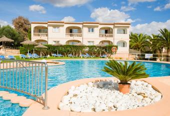 Apartamentos Sol Rom  ntica by DOT Suites has Balcony rooms